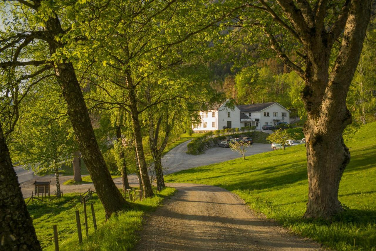 Hotel Aak Åndalsnes Εξωτερικό φωτογραφία