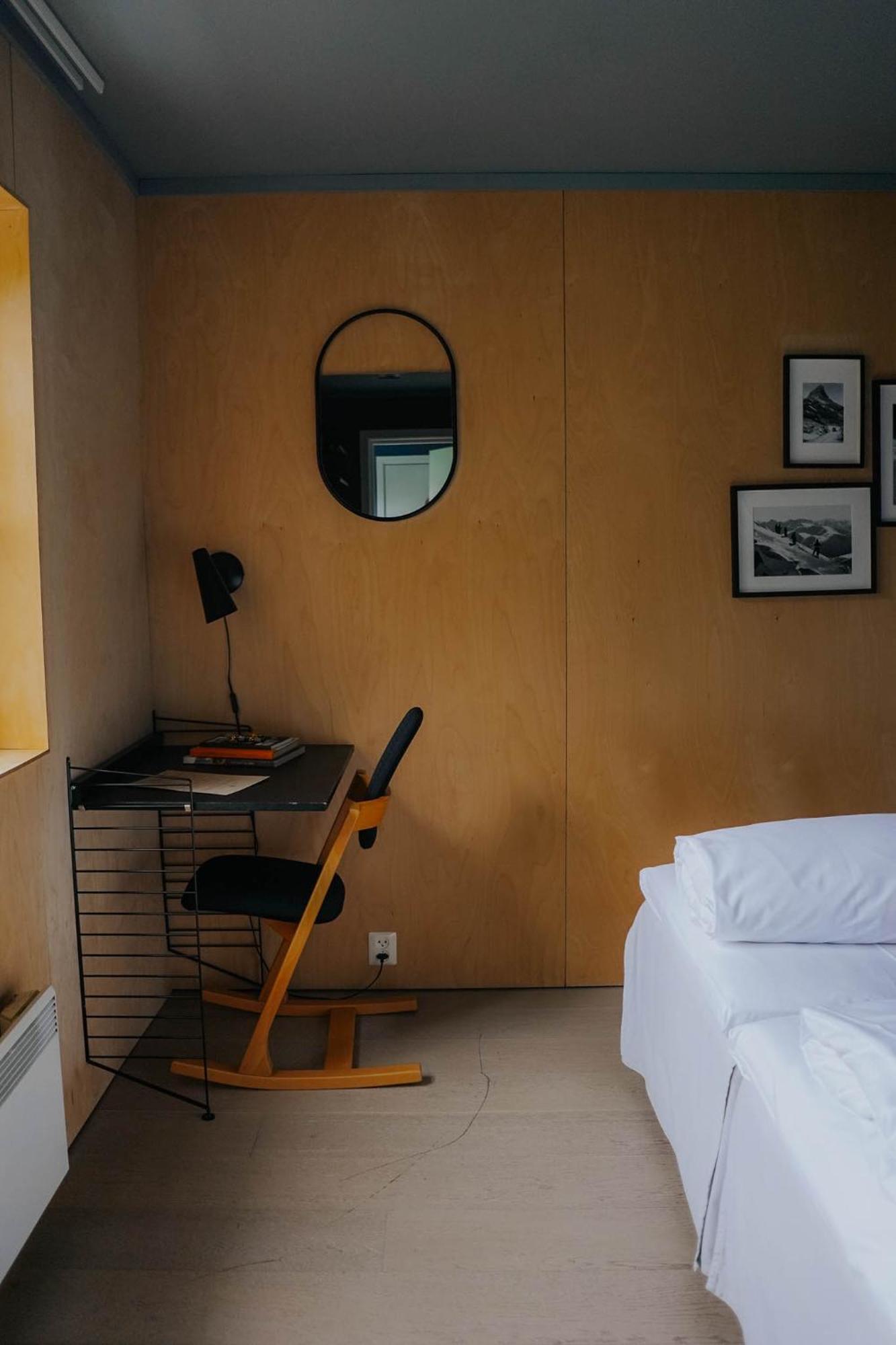 Hotel Aak Åndalsnes Εξωτερικό φωτογραφία