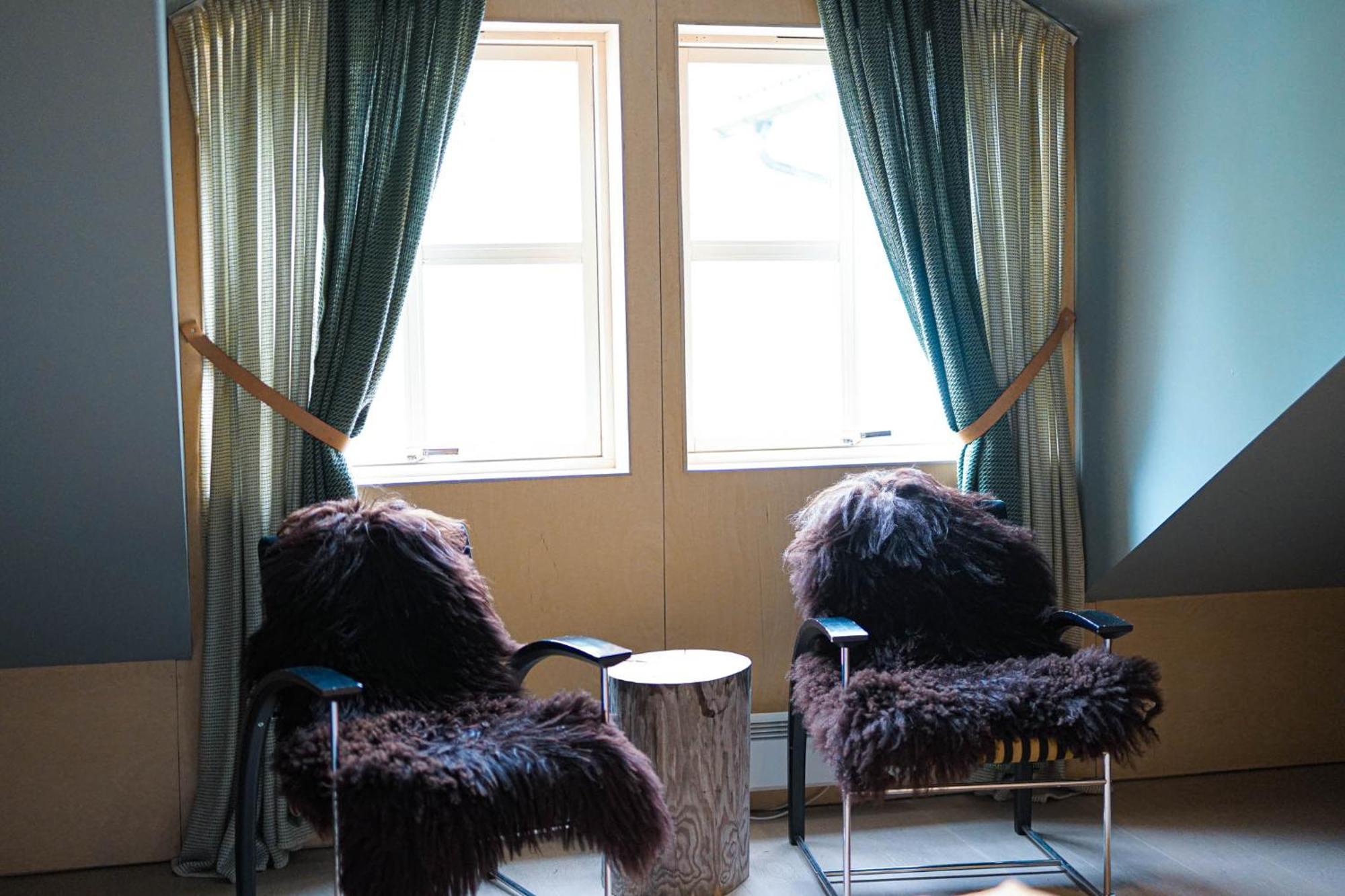 Hotel Aak Åndalsnes Εξωτερικό φωτογραφία