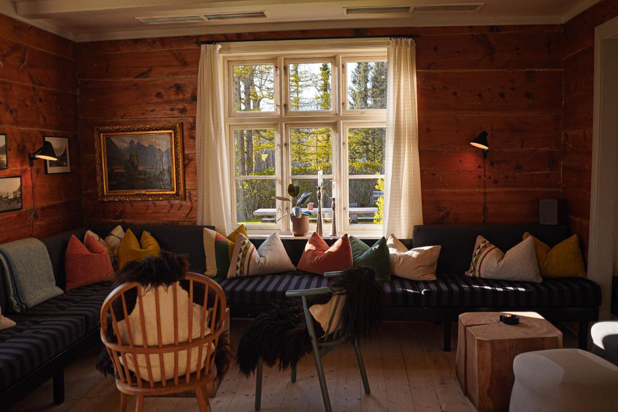Hotel Aak Åndalsnes Εξωτερικό φωτογραφία